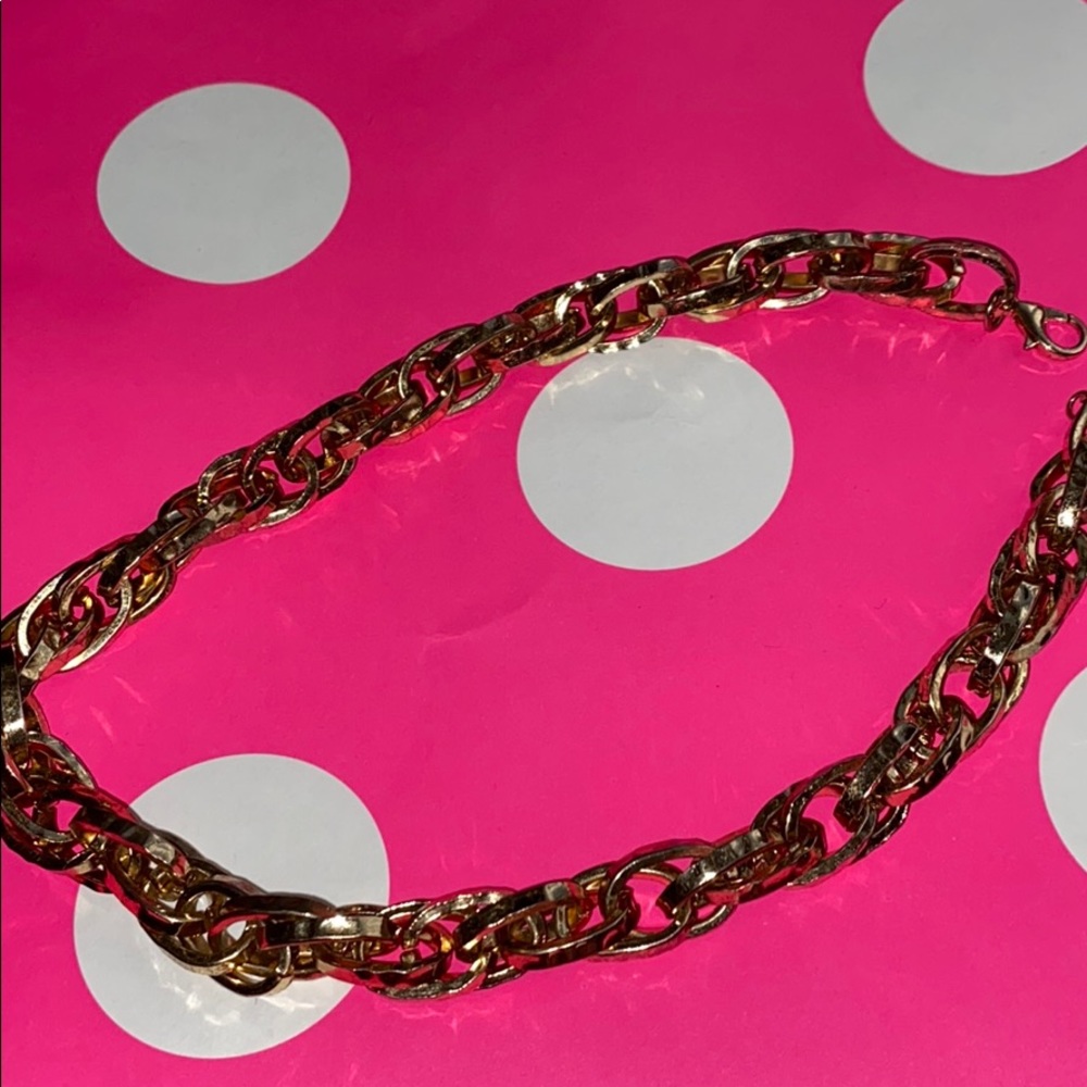 Small chain - Picture 2 of 3